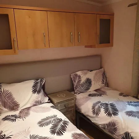 2 Bedroom Static * Villeréal